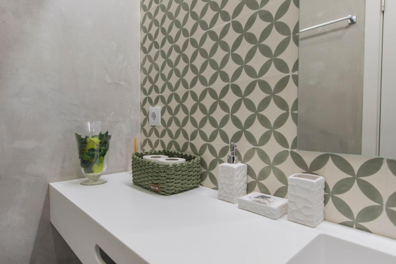 Lovelystay - Vintage Flat Near Santa Justa Elevator! Lisboa Εξωτερικό φωτογραφία