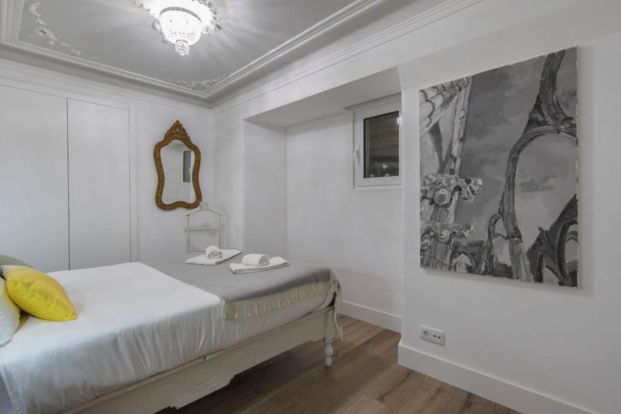 Lovelystay - Vintage Flat Near Santa Justa Elevator! Lisboa Εξωτερικό φωτογραφία