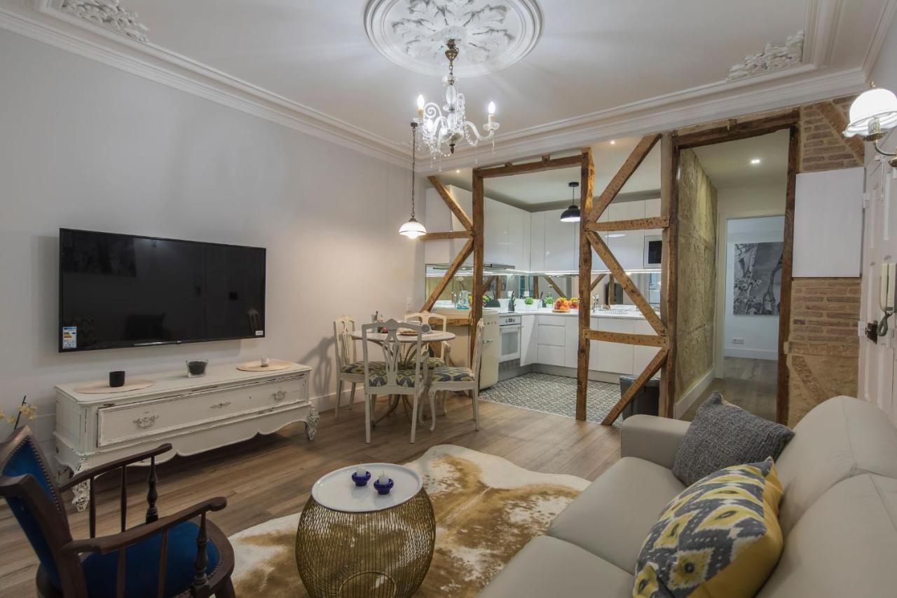Lovelystay - Vintage Flat Near Santa Justa Elevator! Lisboa Εξωτερικό φωτογραφία